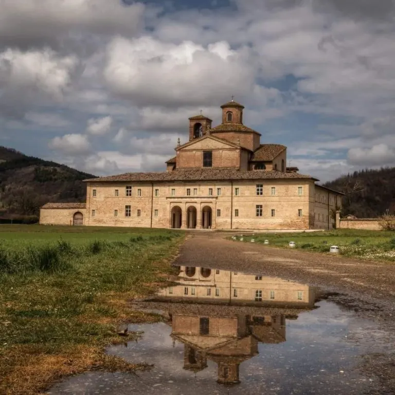 Urbania